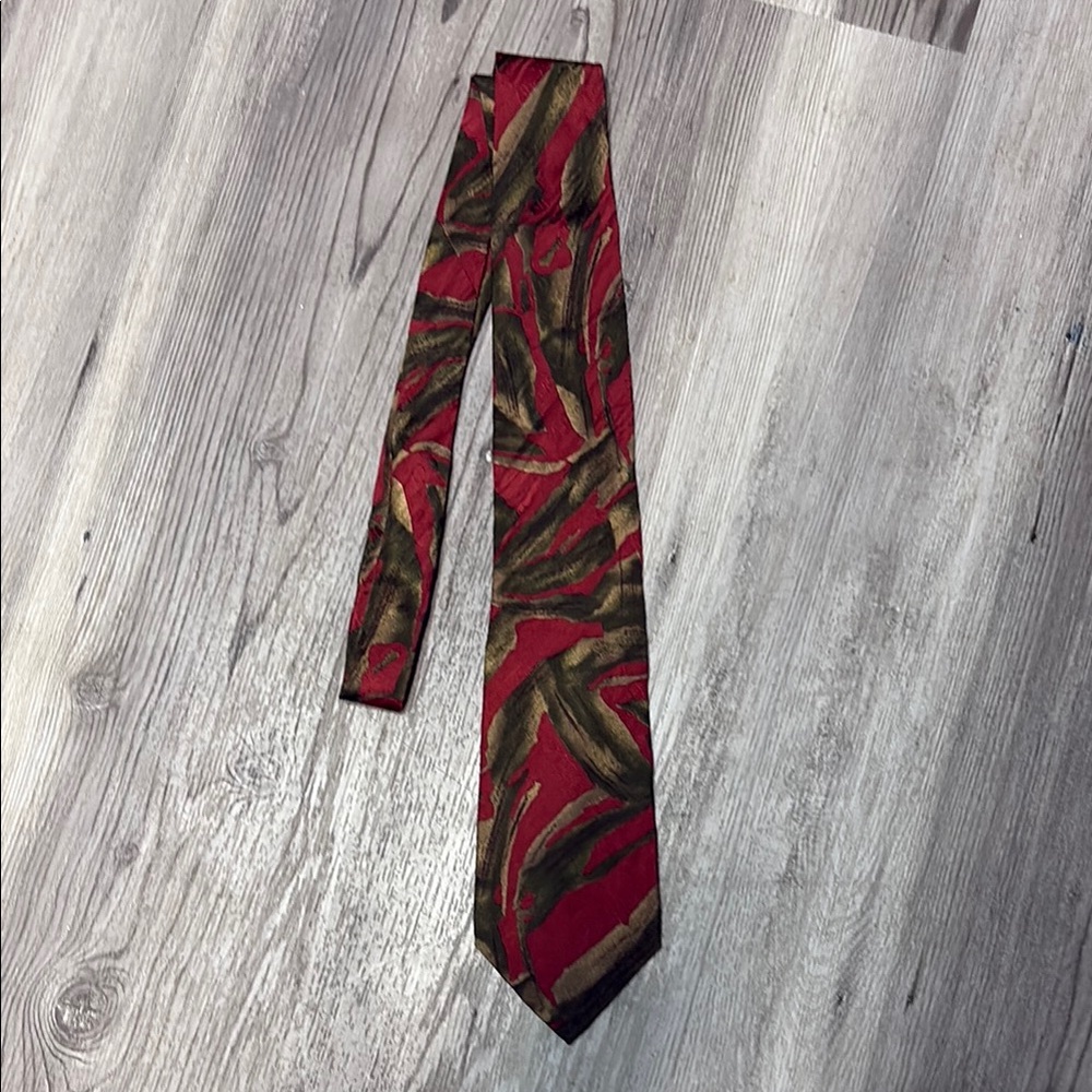 Dion Collection 100% Silk Stylish Red, Green and Brown Men's Tie
